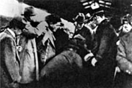 November 1930; Hamaguchi Osachi shot in the street / ndl.go.jp